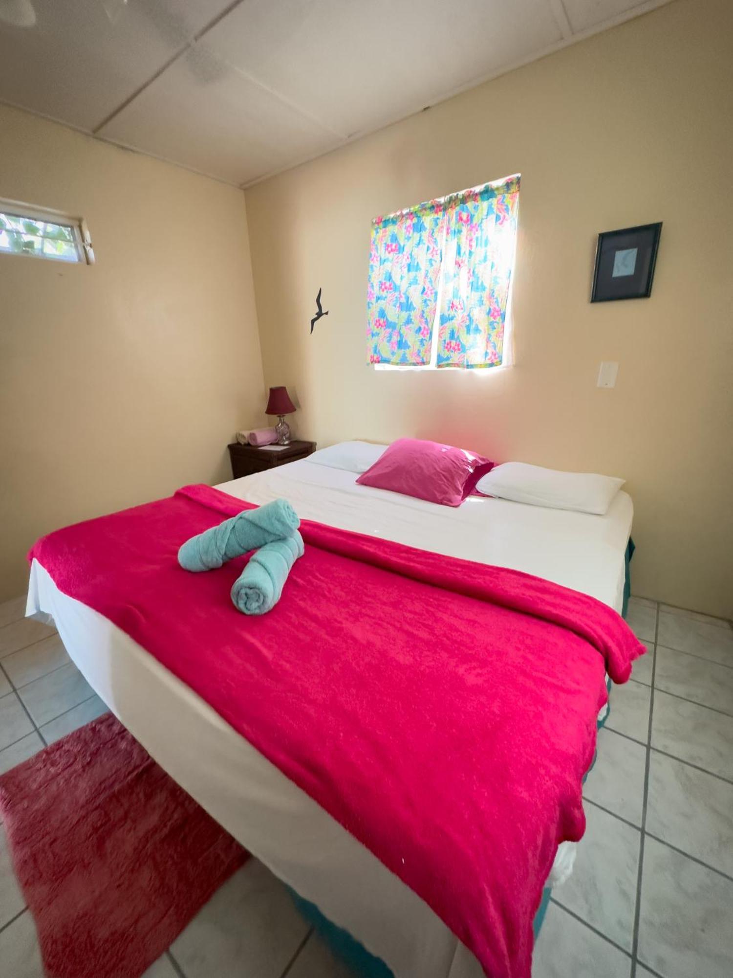 Barefoot Beach Belize 库尔克岛 客房 照片