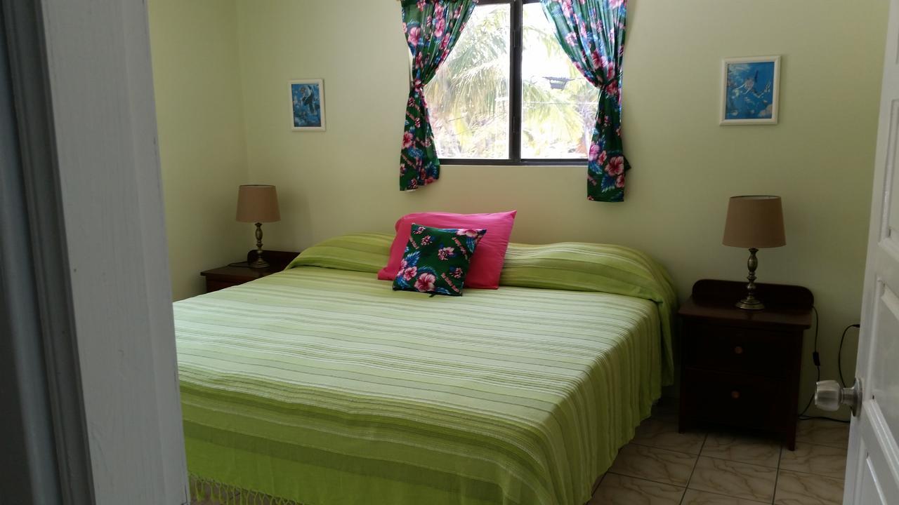 Barefoot Beach Belize 库尔克岛 外观 照片